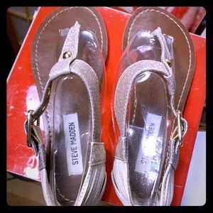 Steve Madden Serenity Gold Glitter sandals 6.5